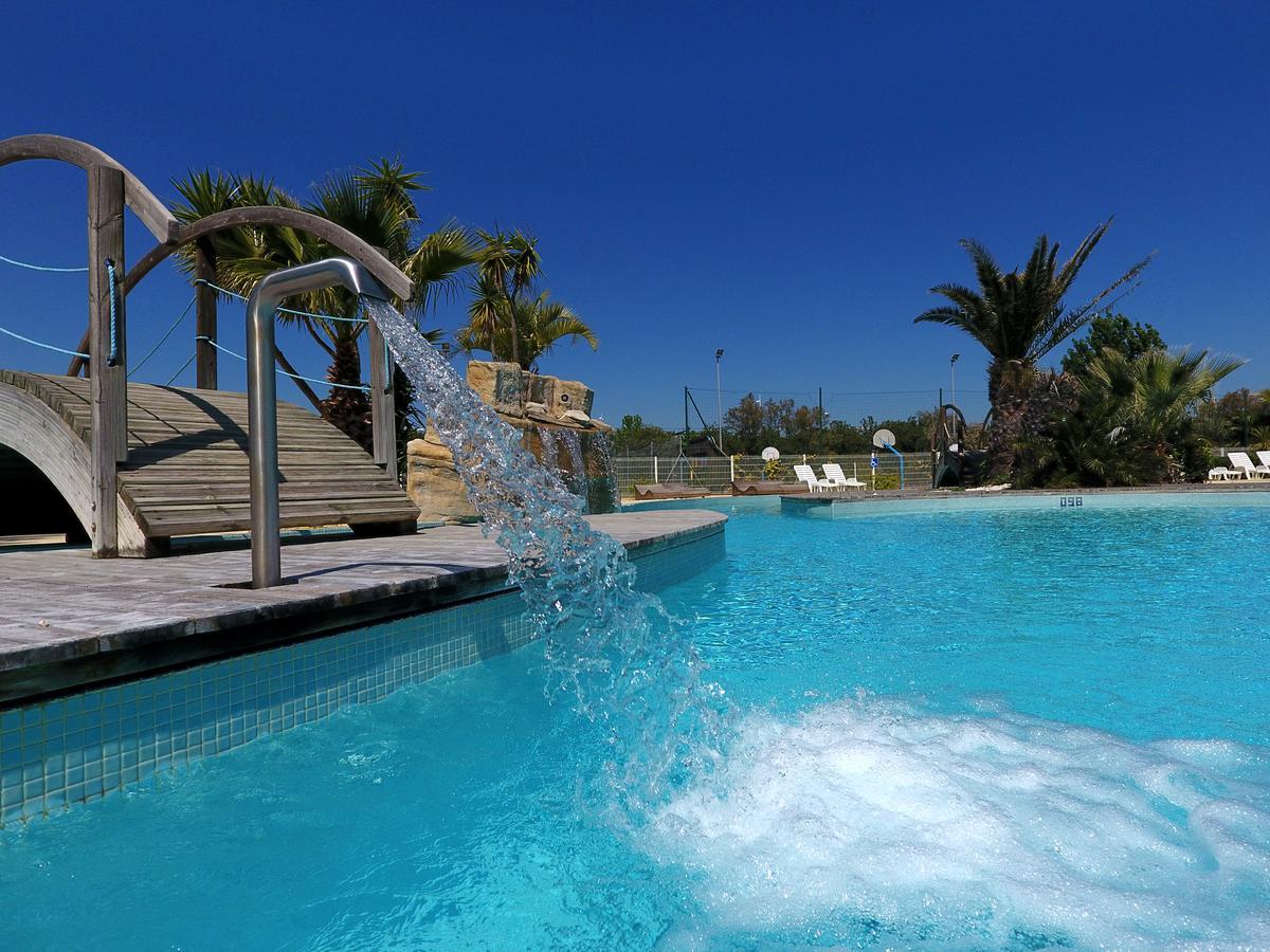 Camping Resort Les Champs Blancs Agde Exterior photo